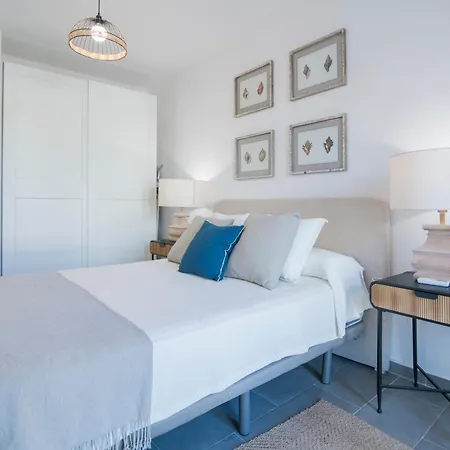 Acogedor Con Jardin En 1 아파트