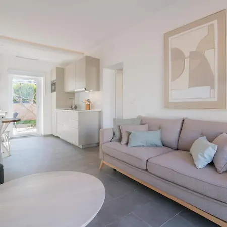 아파트 Acogedor Con Jardin En 1 데니아